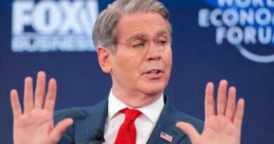 భారత్ పై టారిఫ్ లు 25 శాతం నుంచి 50 శాతం వరకు తగ్గించే ఆలోచన! అమెరికా