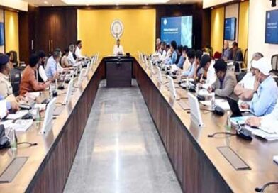 టిడ్కో ఇళ్ల మౌలిక వసతుల కోసం రూ.4,450 కోట్ల రుణానికి ప్రభుత్వ గ్యారెంటీ-చంద్రబాబు