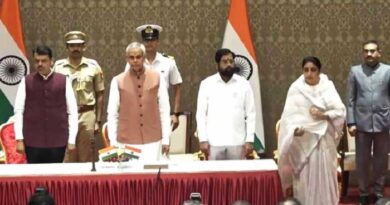 మహారాష్ట్ర ఉప ముఖ్యమంత్రిగా ప్రమాణస్వీకారం చేసిన సునేత్ర పవార్ మహారాష్ట్ర ఉప ముఖ్యమంత్రిగా ప్రమాణస్వీకారం చేసిన సునేత్ర పవార్