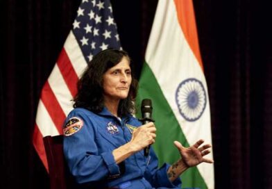 నాసా వ్యోమగామిగా రిటైర్డ్ మెంట్ ప్రకటించిన సునీతా విలియమ్స్