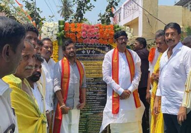 రాష్ట్రంలో ప్రతి ఆలయాన్ని భక్తిశ్రద్ధలతో అభివృద్ధి చేస్తున్నాం-మంత్రి ఆనం