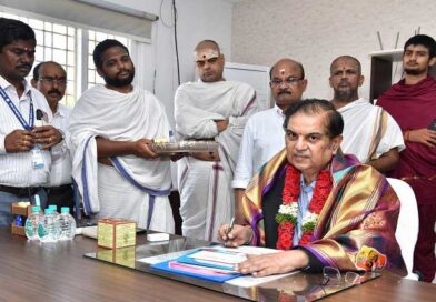 రాష్ట్ర ఎన్నికల కమిషనర్ గా బాధ్యతలు స్వీకరించిన అనిల్ చంద్ర పునేఠా