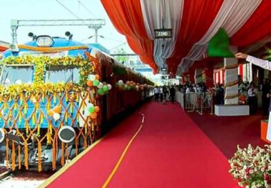 దేశంలో తొలి హైడ్రోజన్ రైలును హరియాణాలోని జింద్ స్టేషన్‌లో ప్రారంభించిన ప్రధాని మోదీ