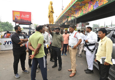 ఆత్మకూరు బస్టాండు ప్రాంతంలో ట్రాఫిక్ క్రమబద్ధీకరణ-కమిషనర్