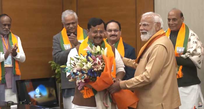 బీజెపీ 12వ జాతీయ అధ్యక్షుడిగా అధికారికంగా బాధ్యతలు స్వీకరించిన నితిన్ నబీన్