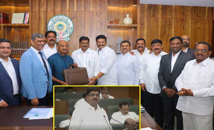 2026-27 ఆర్థిక సంవత్సరానికి బడ్జెట్ ప్రవేశపెట్టిన ఆర్థిక మంత్రి పయ్యావుల కేశవ్ 2026-27 ఆర్థిక సంవత్సరానికి బడ్జెట్ ప్రవేశపెట్టిన ఆర్థిక మంత్రి పయ్యావుల కేశవ్
