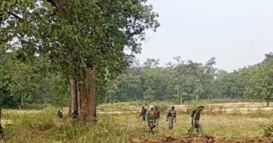 ఛత్తీస్ గఢ్,కర్రెగుట్ట వద్ద జరిగిన ఎన్‌కౌంటర్ లో ఐదుగురు మావోయిస్టులు హతం