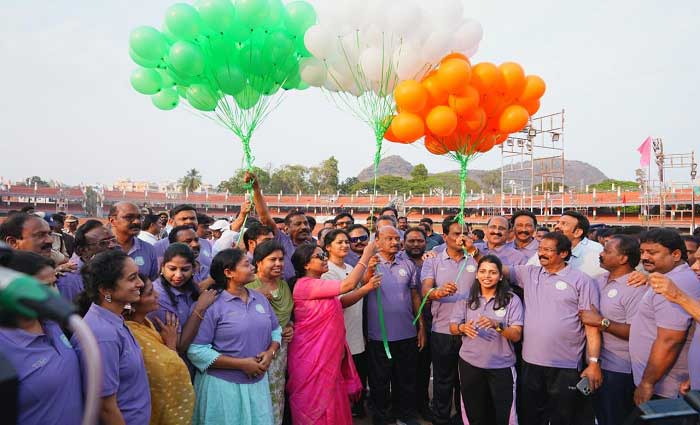మూడు రోజులు రాజకీయాలు పక్కనపెట్టి క్రీడలకే ప్రాధాన్యతనివ్వాలి: స్పీకర్ అయ్యన్నపాత్రుడు