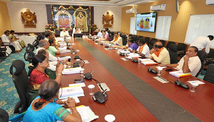 రూ.5,456.26 కోట్లతో టీటీడీ 2026–27 బడ్జెట్ ఆమోదం- టీటీడీ చైర్మన్