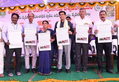 రైతులు ప్రకృతి వ్యవసాయం పై మొగ్గు చూపాలి-కలెక్టర్ వెంకటేశ్వర్