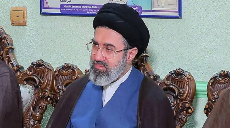 ఇరాన్ దేశ సుప్రీం లీడర్‌గా అయతొల్లా ఖమేనీ తనయుడు మొజ్తాబా ఖమేనీ ఎన్నిక