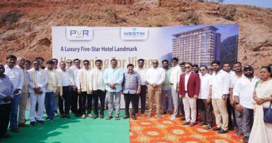 విశాఖ తీరాన హయత్ హోటల్ నిర్మాణానికి భూమి పూజ చేసిన మంత్రి కందుల దుర్గేష్ విశాఖ తీరాన హయత్ హోటల్ నిర్మాణానికి భూమి పూజ చేసిన మంత్రి కందుల దుర్గేష్