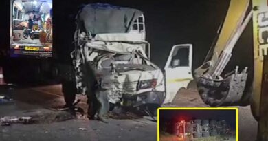 మంత్రాలయం వద్ద ఘోర రోడ్డు ప్రమాదం-8 మంది మృతి