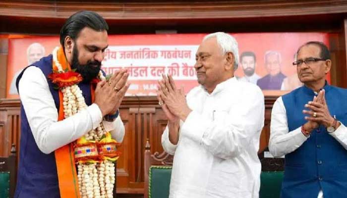 బిహార్ కొత్త ముఖ్యమంత్రిగా బీజేపీ నేత సామ్రాట్ చౌదరి ప్రమాణ స్వీకరం