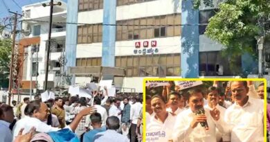 నెల్లూరులో వైసీపీ నేతలపై కేసులు నమోదు