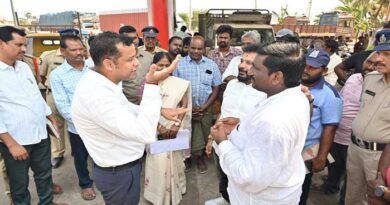 జిల్లాలో పెట్రోల్, డీజిల్ కొరత లేదు-కలెక్టర్ హిమాన్షు శుక్ల