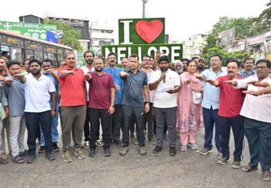 సింగిల్ యూజ్ ప్లాస్టిక్ వాడకాన్ని పూర్తిగా అరికట్టాలి-కలెక్టర్ హిమాన్షు శుక్ల సింగిల్ యూజ్ ప్లాస్టిక్ వాడకాన్ని పూర్తిగా అరికట్టాలి-కలెక్టర్ హిమాన్షు శుక్ల