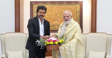 ప్రధానమంత్రి నరేంద్ర మోదీతో మర్యాద పూర్వకంగా సమావేశం అయిన సీ.ఎం విజయ్