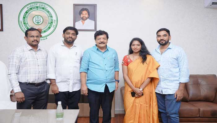 ‘క్రియేటివ్ ఎకానమీ విప్లవం’.. జూలైలో మెగా ఫిల్మ్ వర్క్‌ షాప్-మంత్రి కందుల దుర్గేష్