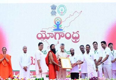 ‘యోగాంధ్ర 2026’కు లండన్ వరల్డ్ బుక్ ఆఫ్ రికార్డ్స్ గుర్తింపు