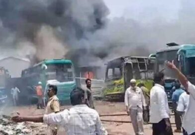 ఆటోనగర్‌లో భారీ అగ్ని ప్రమాదం-7 బస్సులు అగ్నికి అహుతి