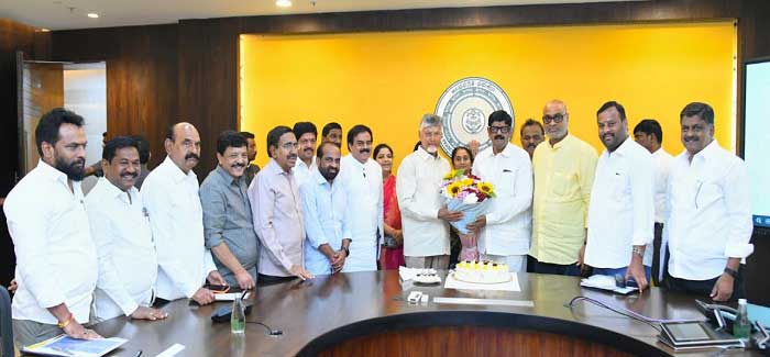 మంత్రి ఆనం రామనారాయణరెడ్డికి జన్మదిన శుభాకాంక్షలు-సీ.ఎం చంద్రబాబు
