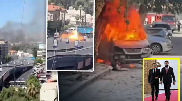 ఫ్రాన్స్ అధ్యక్షుడు ఇమ్మాన్యుయేల్ మాక్రాన్‌ కు తృటిలో పెను ప్రమాదం