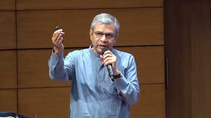 సెమీకండక్టర్ 2.0, మొబైల్ ఫోన్ తయారీ,యూరియా రంగాలకు రూ.2,19,353 కోట్లు