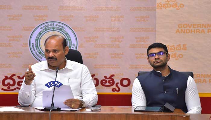 సోషల్ మీడియా దుర్వినియోగంపై ప్రభుత్వం కఠినమైన చర్యలకు సిద్దం-మంత్రి పార్థసారధి