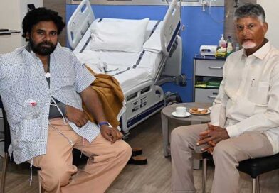 పవన్ కళ్యాణ్ ని పరామర్శించిన చంద్రబాబు