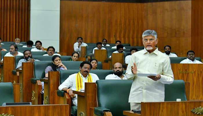 మున్సిపాలిటీల్లో బీసీలకు 34 శాతం రిజర్వేషన్లు కల్పిస్తున్నాం-సీ.ఎం చంద్రబాబు