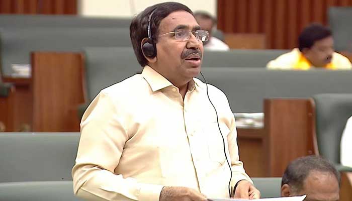 అమరావతి నిర్మాణ పనులు వేగంగా కొనసాగుతున్నాయి-మంత్రి నారాయణ అమరావతి నిర్మాణ పనులు వేగంగా కొనసాగుతున్నాయి-మంత్రి నారాయణ
