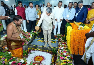 అమరావతిలో ఎల్వీ ప్రసాద్ ఐ సంస్థకు సీఎం చంద్రబాబు భూమి పూజ అమరావతిలో ఎల్వీ ప్రసాద్ ఐ సంస్థకు సీఎం చంద్రబాబు భూమి పూజ