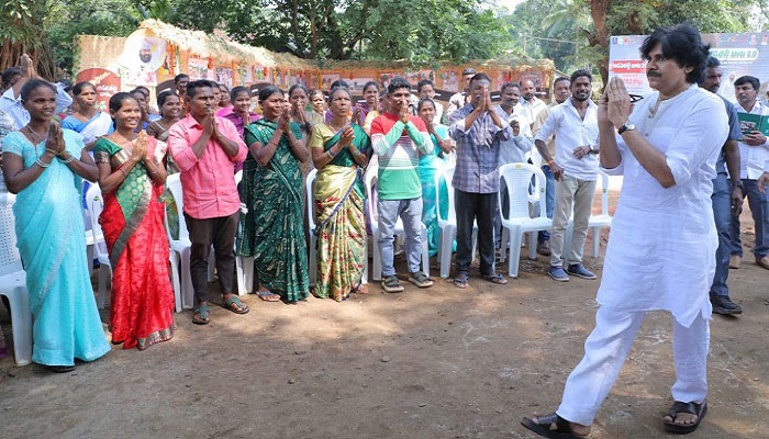 గ్రామాల అభివృద్ధిలో ప్రతి ఒక్కరూ భాగస్వాములు కావాలి-ఉప ముఖ్యమంత్రి గ్రామాల అభివృద్ధిలో ప్రతి ఒక్కరూ భాగస్వాములు కావాలి-ఉప ముఖ్యమంత్రి