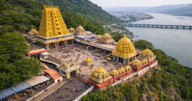 ​తుఫాను హెచ్చరికల నేపథ్యంలో ముందుజాగ్రత్త చర్య-మంగళవారం దేవస్థానం ఘాట్ రోడ్డు మూసివేత